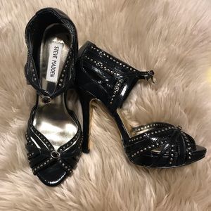 Steve Madden Studded Heel-Size 9
